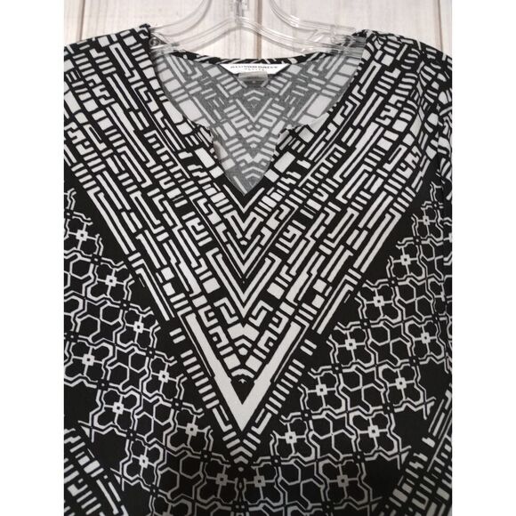 Alfred Dunner Black White Geometric Print 3/4 Sleeve Tunic Top - Picture 3 of 6